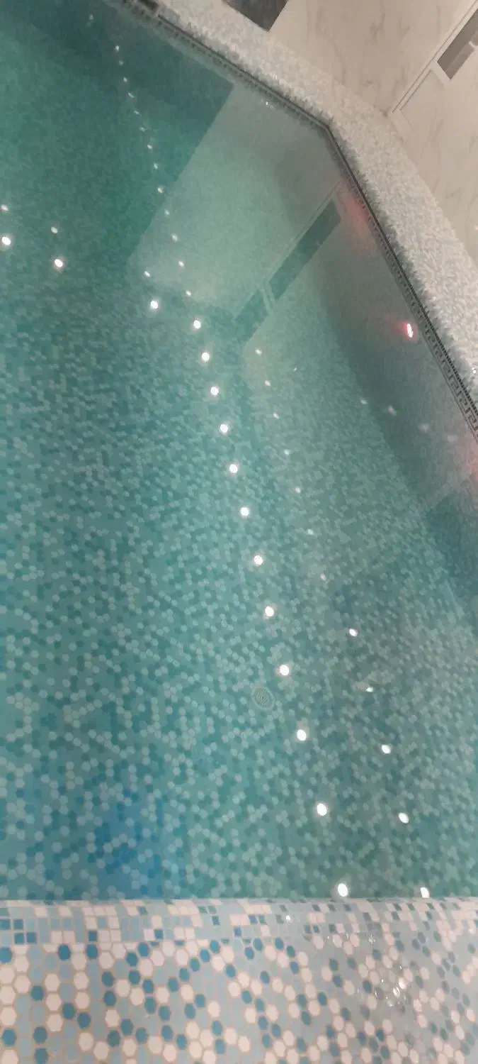 باغچه وباغ لاکچری ۶۲۰متری بااستخرسرپوشیده|اجارهٔ کوتاه‌مدت ویلا و باغ|شهریار, شهرک مصطفی خمینی|دیوار