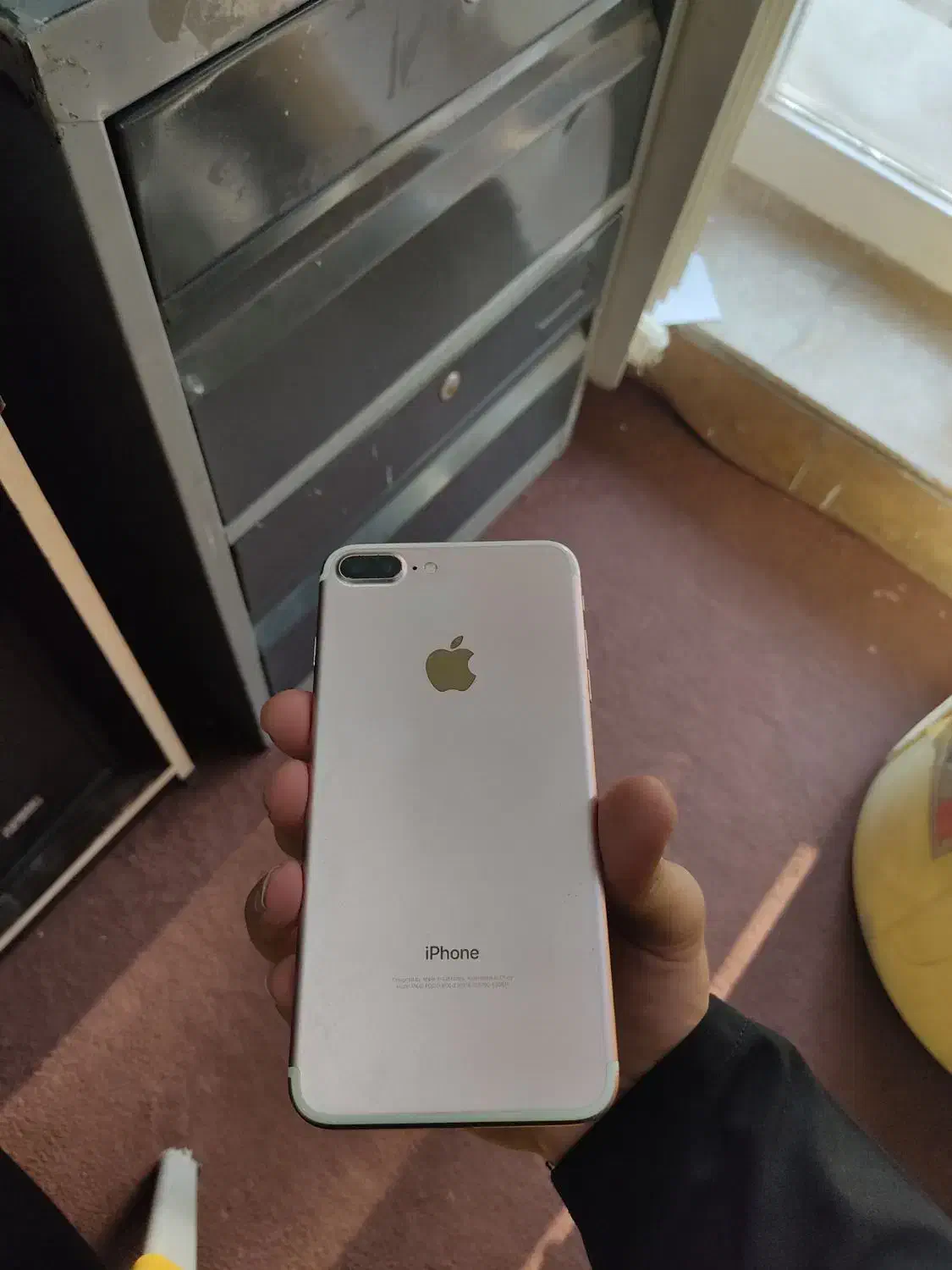 آیفون سون پلاس ۲۵۶ تمیز باتری صد|موبایل|قم, زنبیل آباد|دیوار