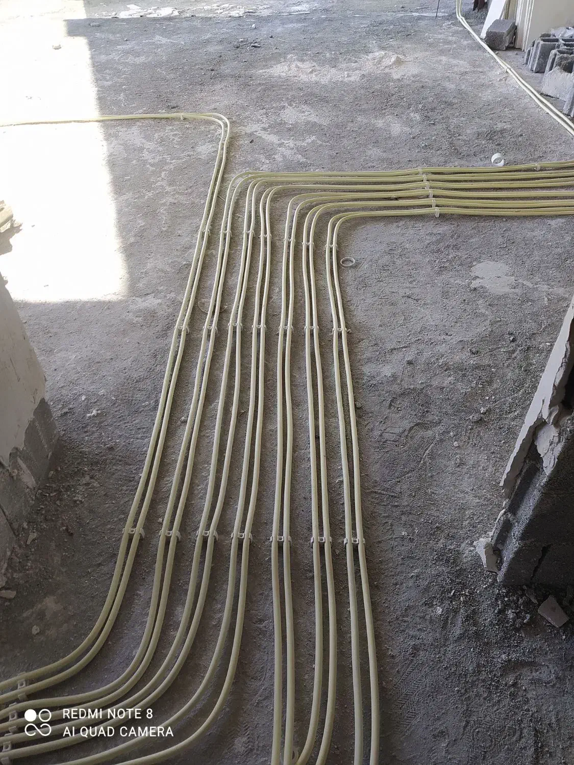 مجری تاسیسات .لوله کشی .|خدمات پیشه و مهارت|سنندج, |دیوار