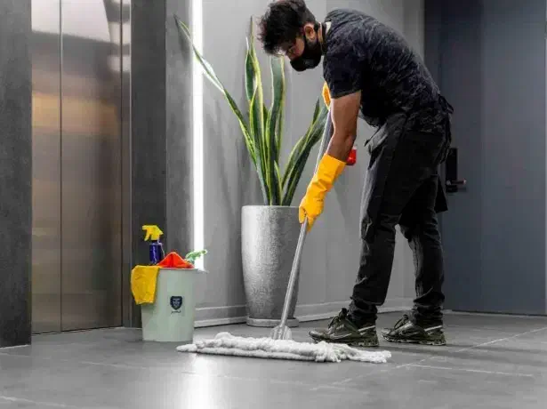 نظافت راهپله۴طبقه تضمینیانجام میدم فقط۵۰۰تومان|خدمات نظافت|تهران, فلسطین (میدان انقلاب)|دیوار