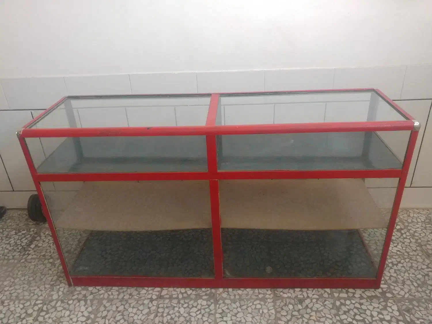 ویترین مناسب مغازه|فروشگاه و مغازه|خمینی‌شهر, |دیوار