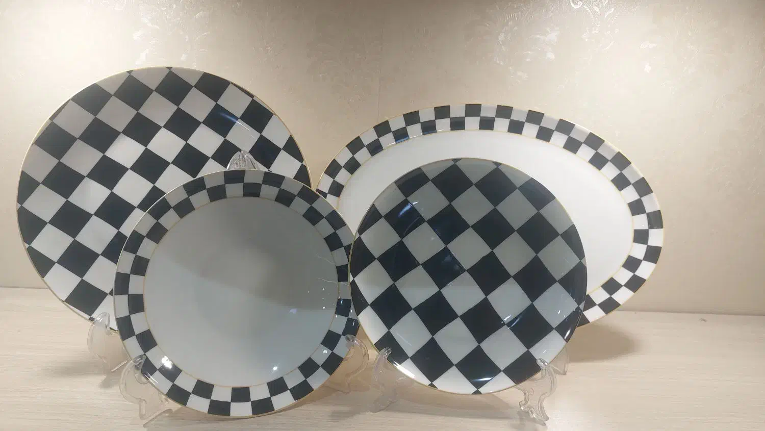 سرویس چینی 6 نفره 25 پارچه ترک|ظروف سرو و پذیرایی|نجف‌آباد, ریاضی|دیوار