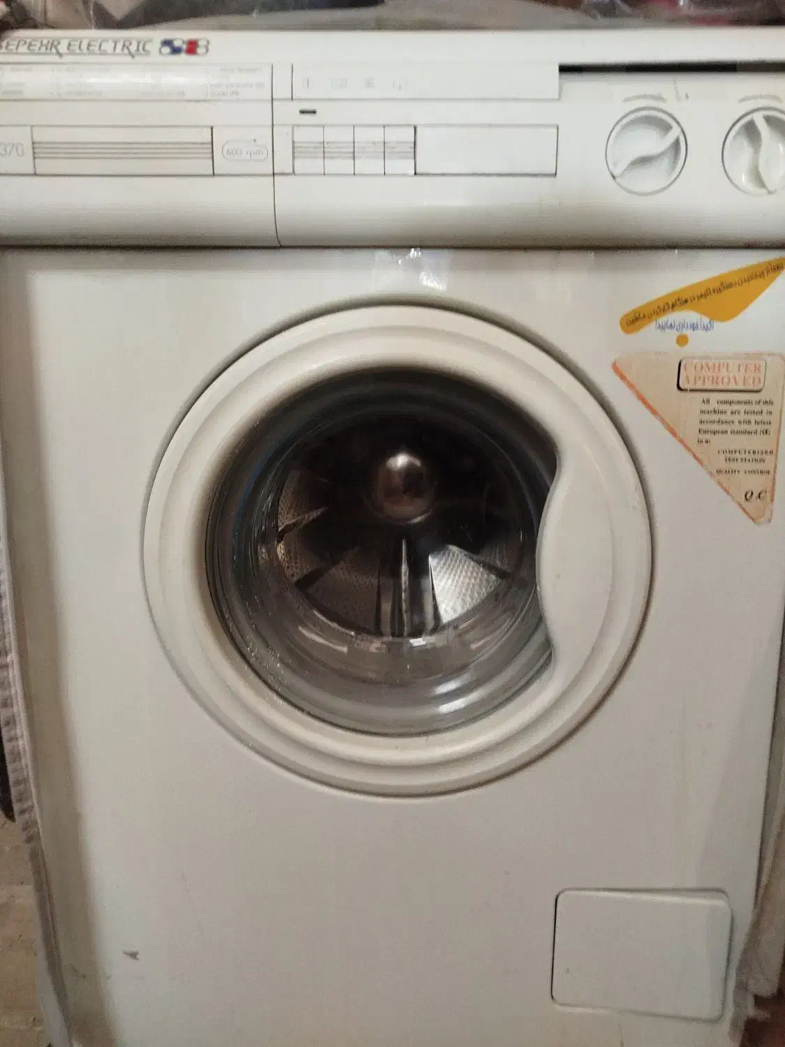 ماشین لباس شویی تمیز|ماشین لباسشویی و خشک‌کن لباس|همدان, |دیوار