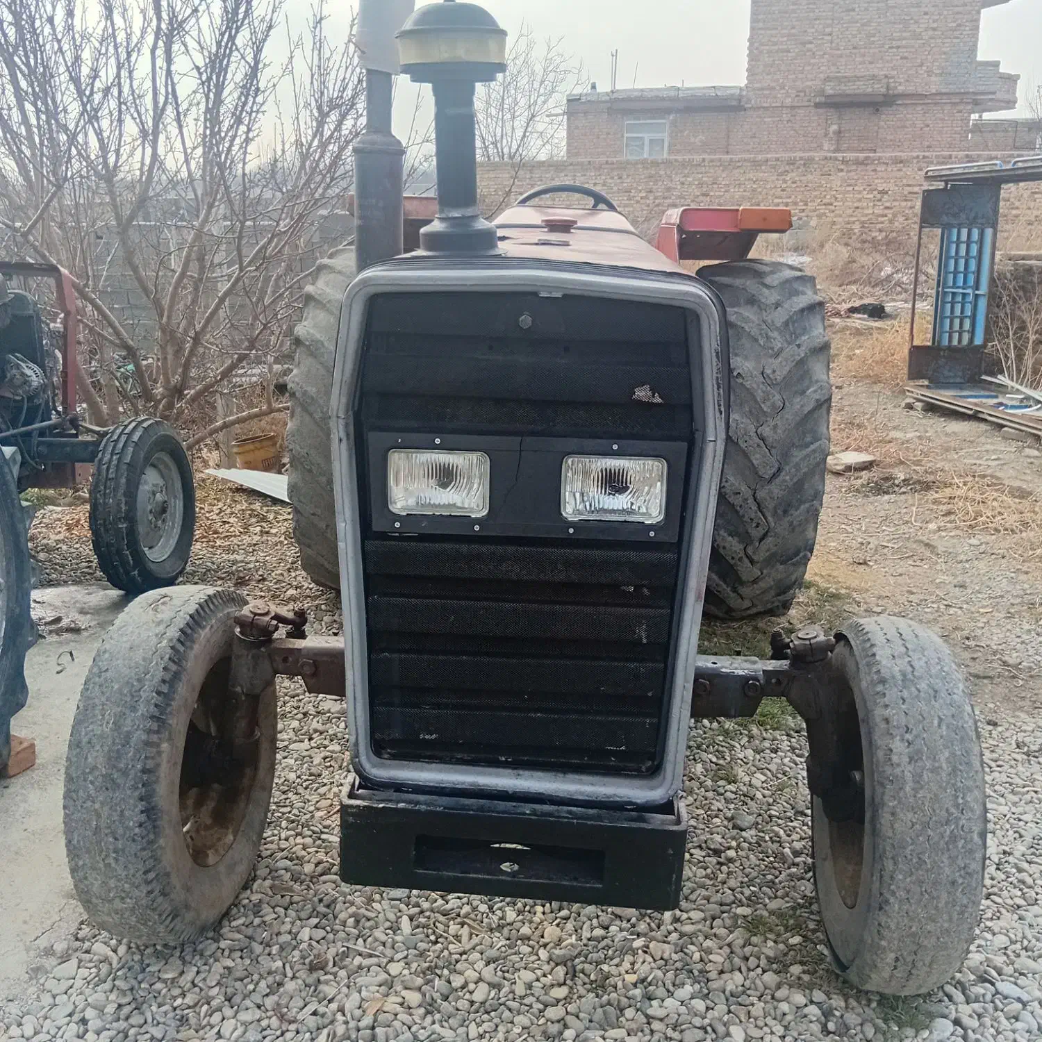 تراکتور ۲۸۵ مدل ۶۷|خودرو سنگین|نوشین شهر, |دیوار