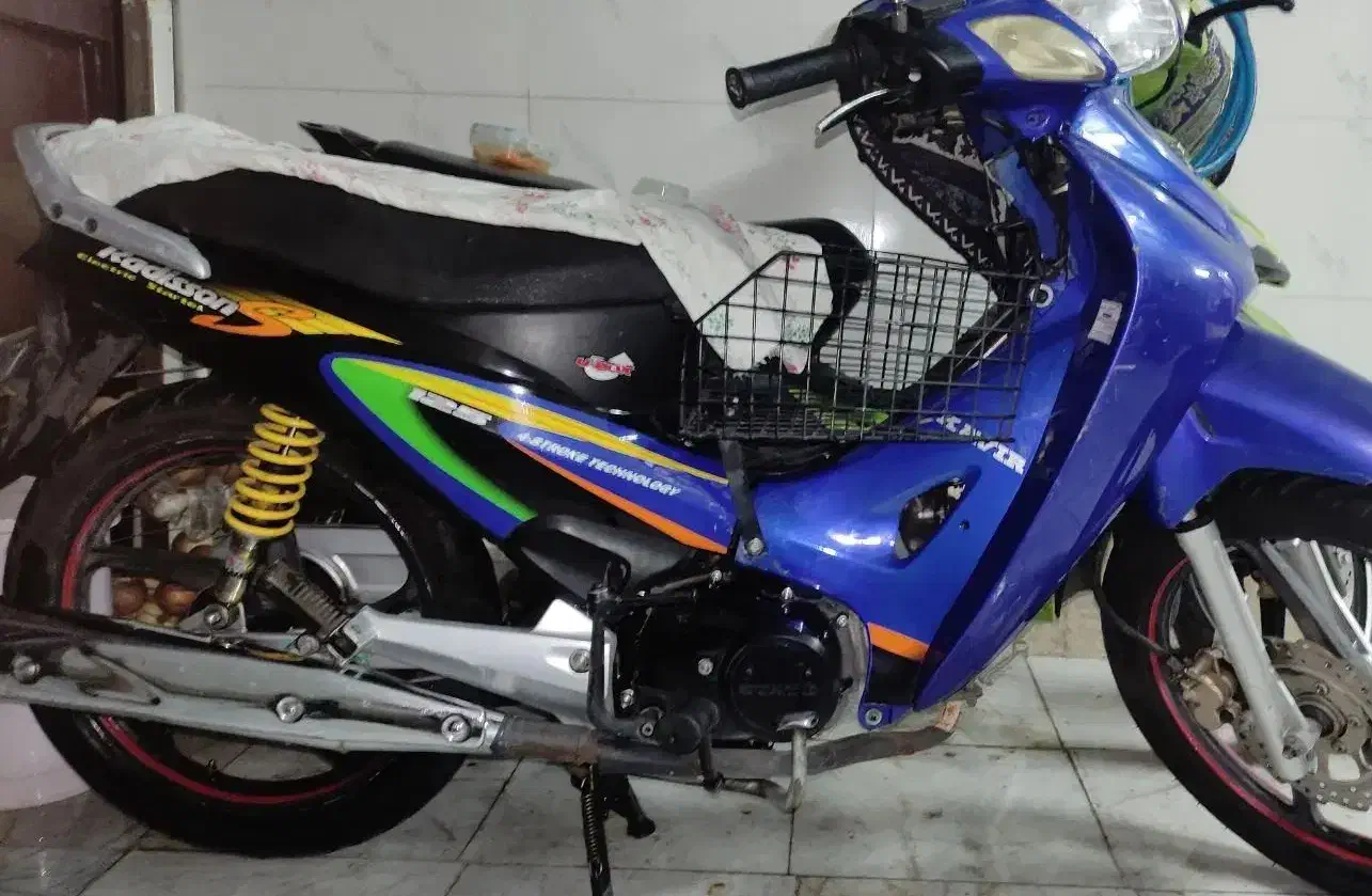 طرح ویو125 مدل91 8 سال خواب|موتورسیکلت|ری, شهادت|دیوار