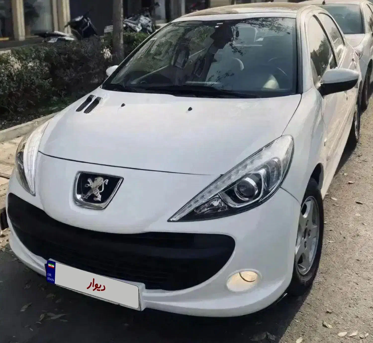 207 پاناروما مدل 1402|خودرو سواری و وانت|مشهد, کوشش|دیوار