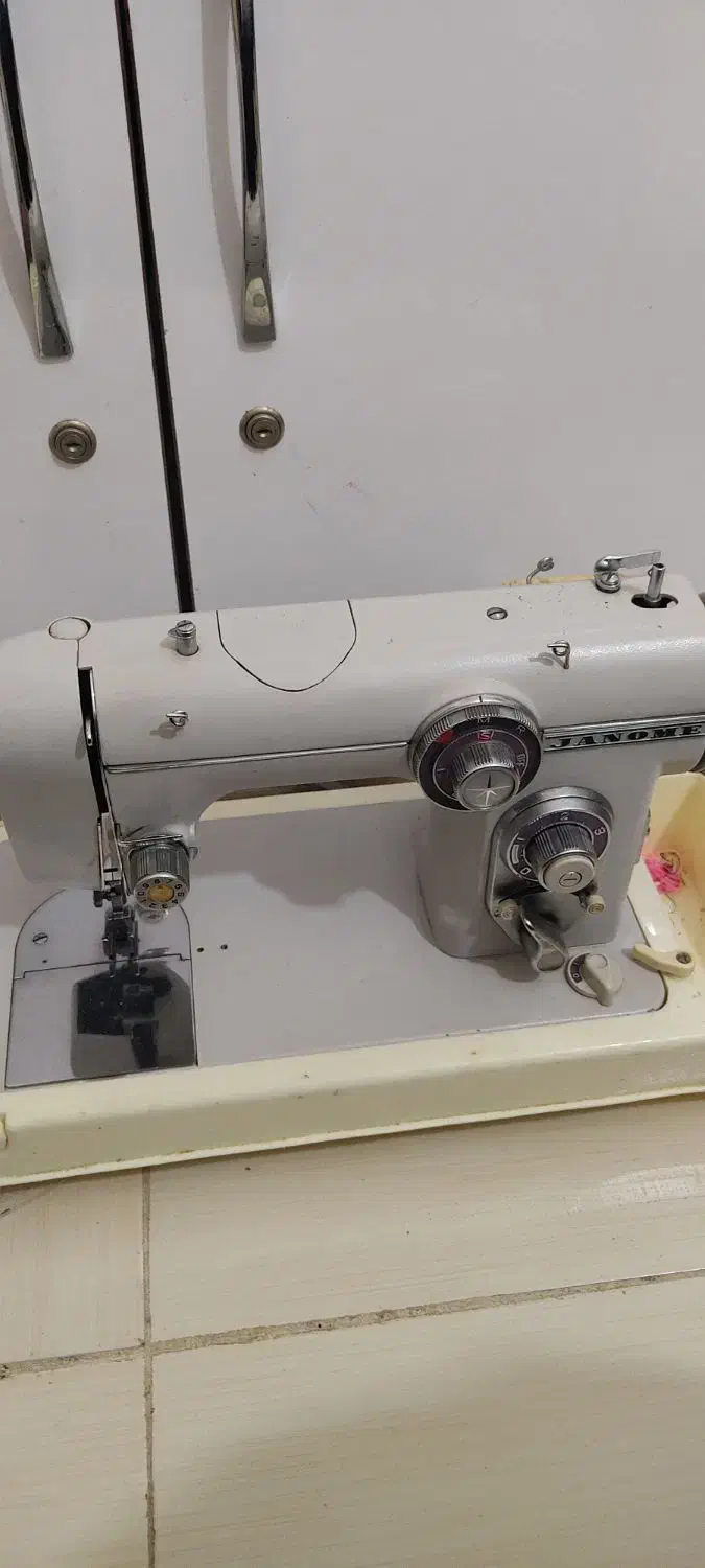 چرخ خیاطی خوس لنگه ای پنج میل مدل 672|چرخ خیاطی و ریسندگی|بندرلنگه, |دیوار