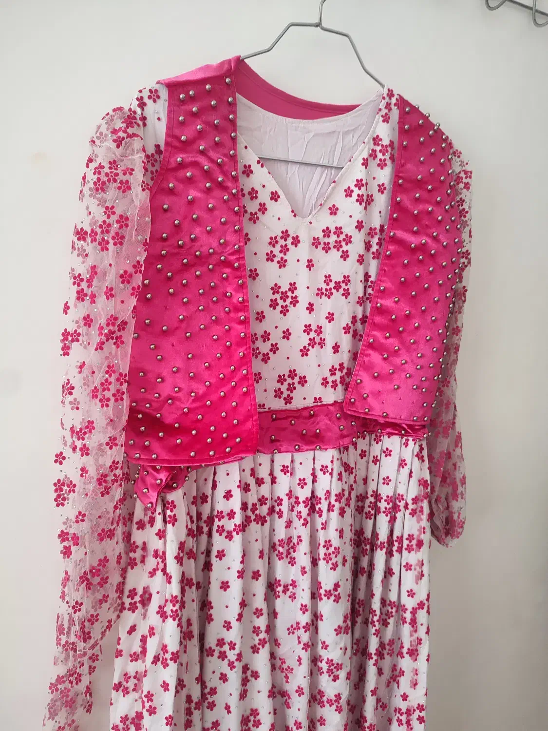 لباس مجلسی|لباس|سقز, |دیوار