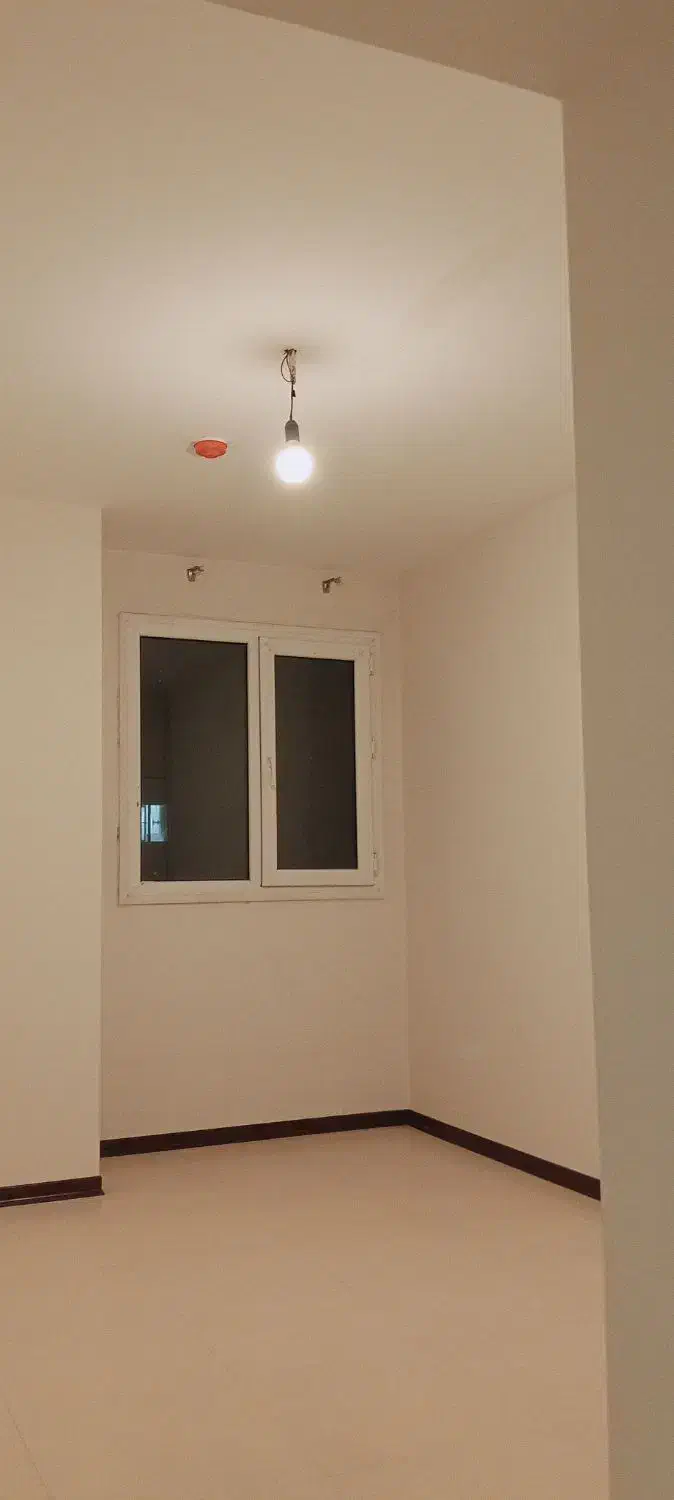 ۹۲متری برج مجلل دریاچه چیتگر