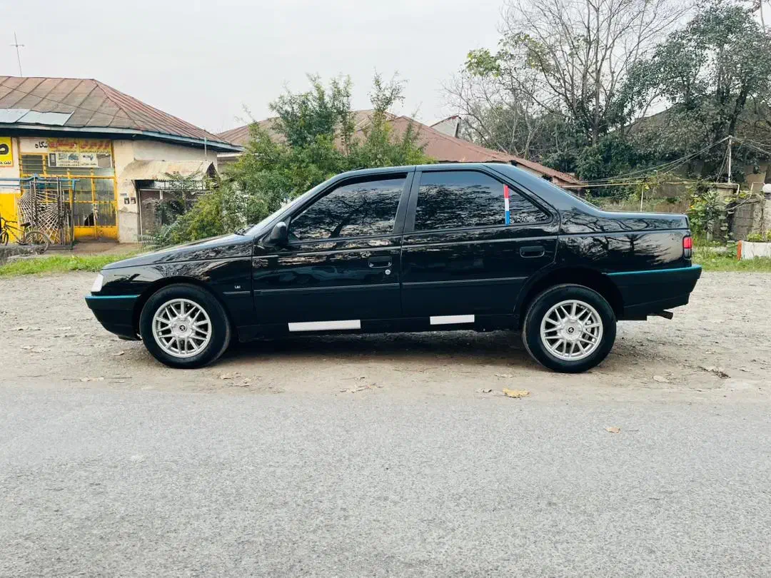 پژو ۴۰۵|خودرو سواری و وانت|لاهیجان, انقلاب|دیوار