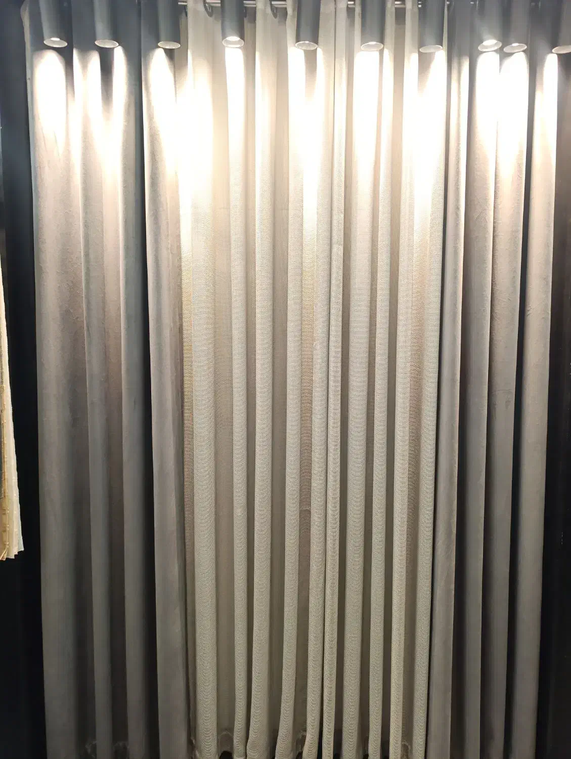 انواع پارچه و زبرا|پرده، رانر، رومیزی|اصفهان, باغ کاران|دیوار