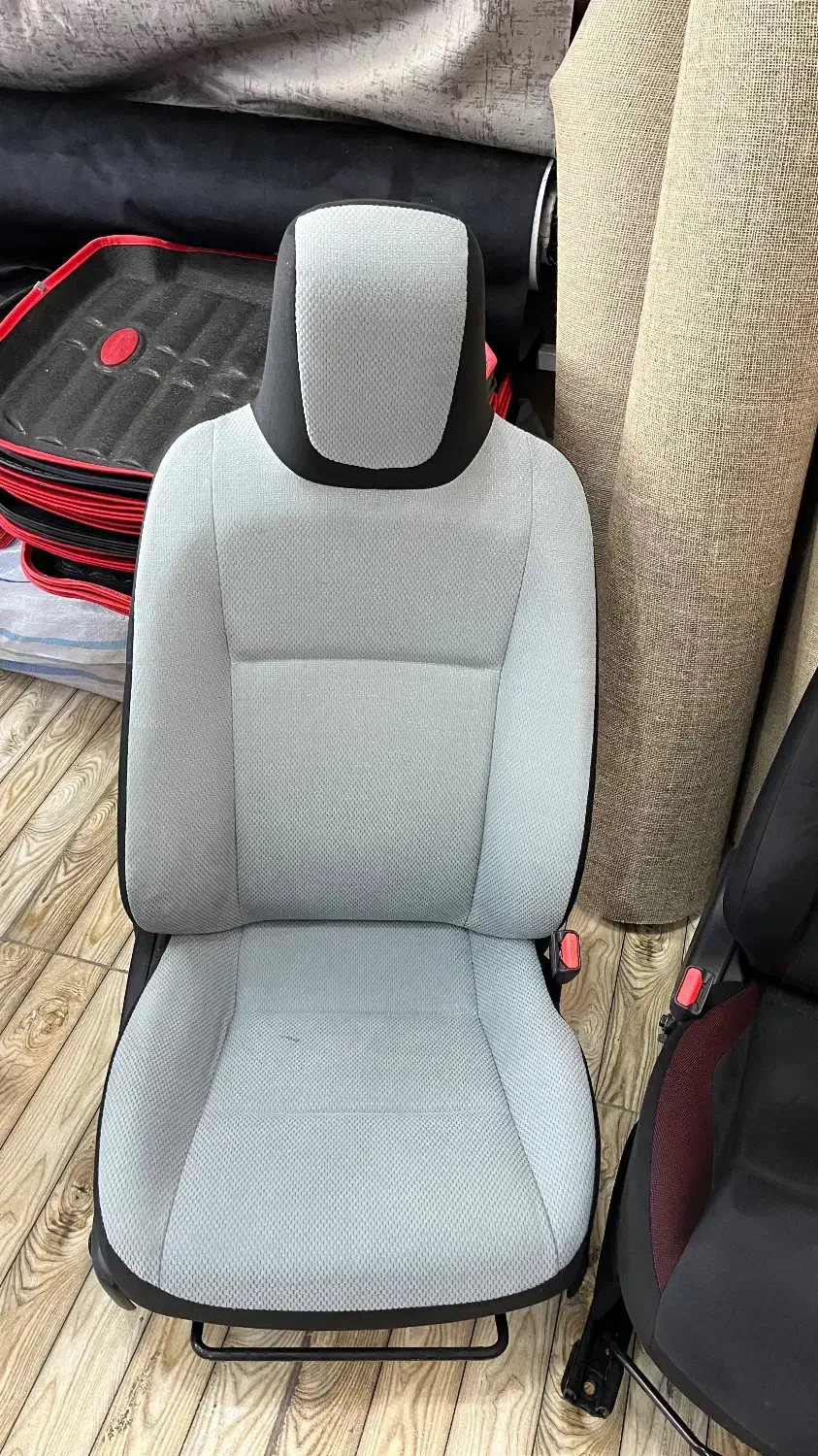 فروش انواع صندلی های خارجی|قطعات یدکی و لوازم جانبی|شهرضا, |دیوار