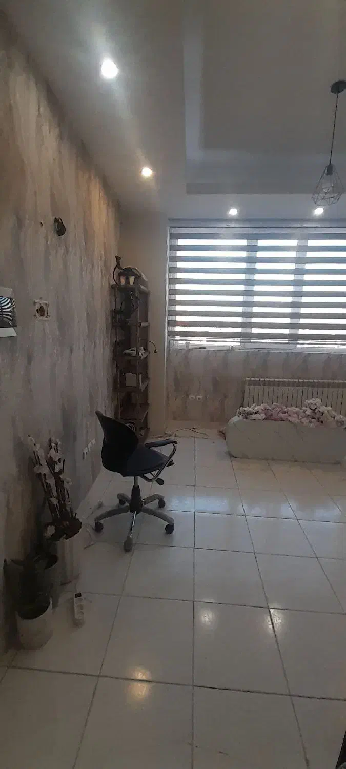 ساختمان اداری تجاری|اجارهٔ دفتر کار، اتاق اداری، مطب|فیرورق, |دیوار