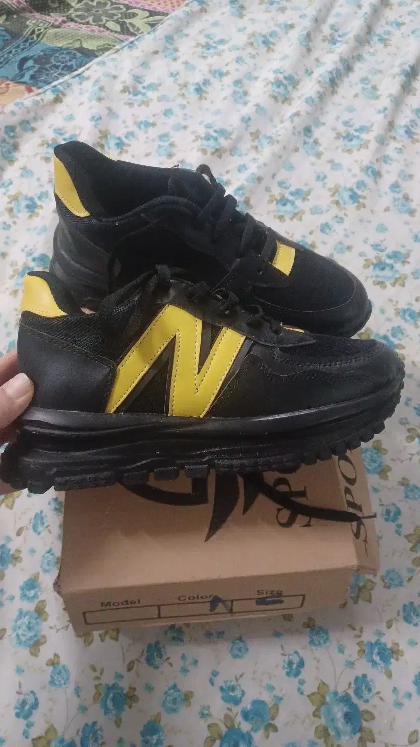 کتونی کفش مجلسی|کیف، کفش، کمربند|قم, باجک سه|دیوار