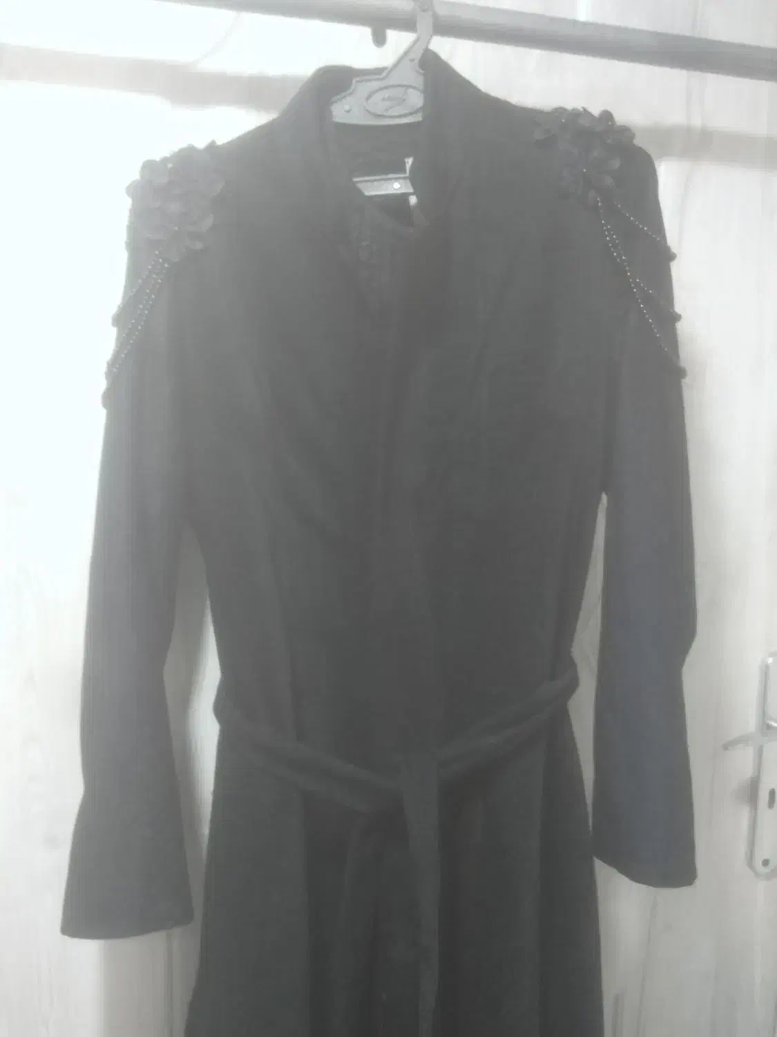 مانتو مخمل سر دوشی  بلند|لباس|تربت‌حیدریه, ده پائین|دیوار