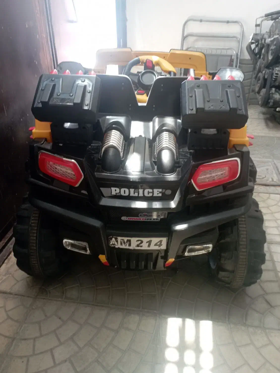 ماشین شارژی وارداتی|اسباببازی|سلماس, |دیوار