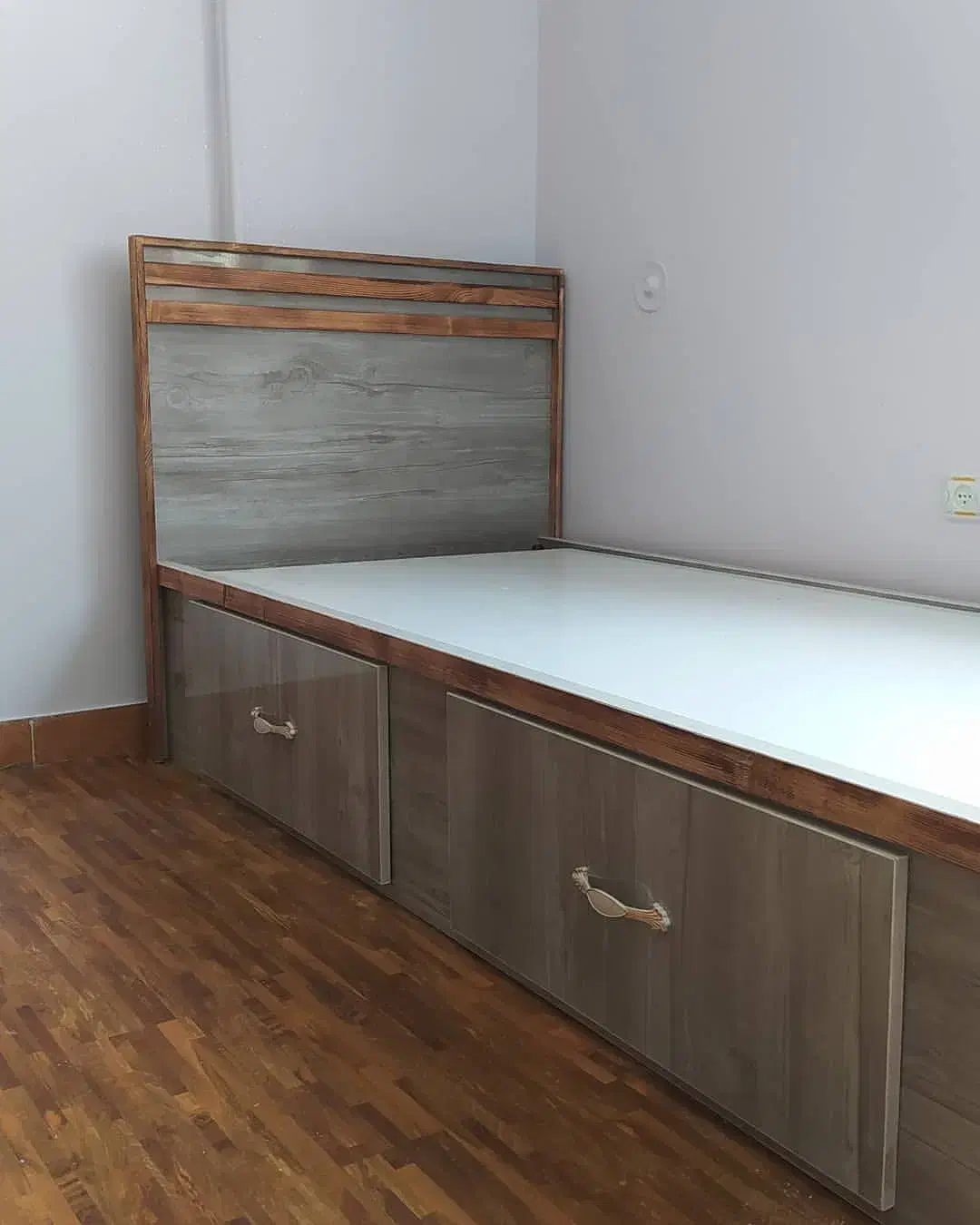 نجاری ساخت و تعمیرات در محل شما|خدمات پیشه و مهارت|اهواز, کیانپارس |دیوار