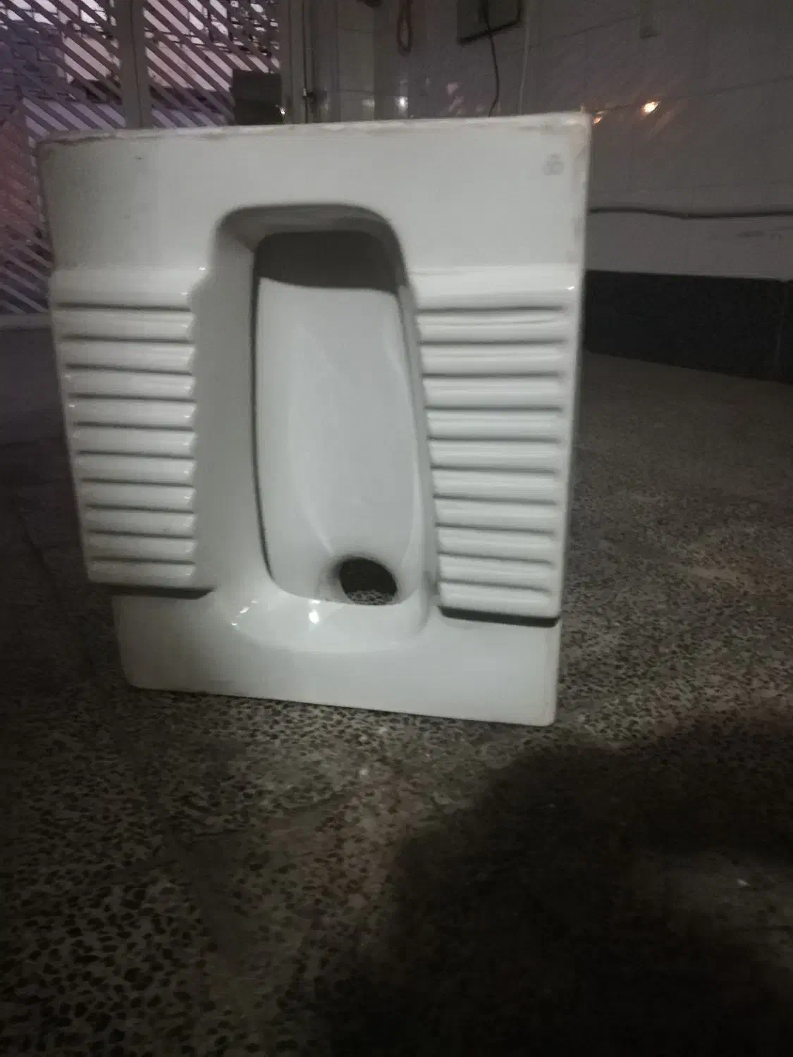 سنگ توالت ایرانی|لوازم سرویس بهداشتی|صدرا-فارس, فاز ۲|دیوار