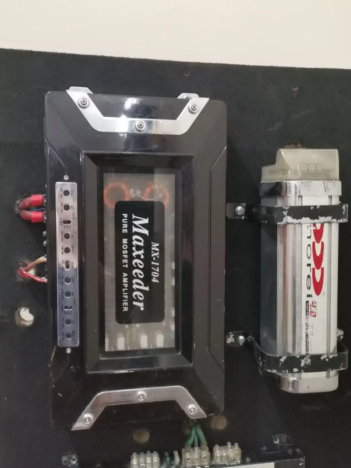 نصفه سیستم در حد..|قطعات یدکی و لوازم جانبی|قم, پردیسان|دیوار