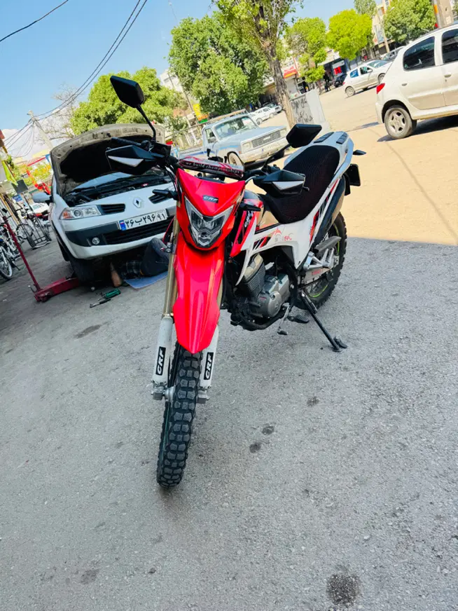 فلات 200 CRF|موتورسیکلت|اردبیل, |دیوار