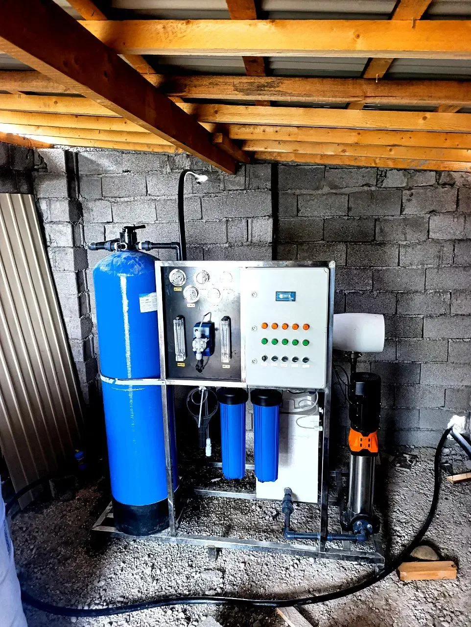 نصب وتعویض فیلترتصفیه آب خانگی و صنعتی تعمیرات|آبسردکن و تصفیه آب|بندرعباس, |دیوار