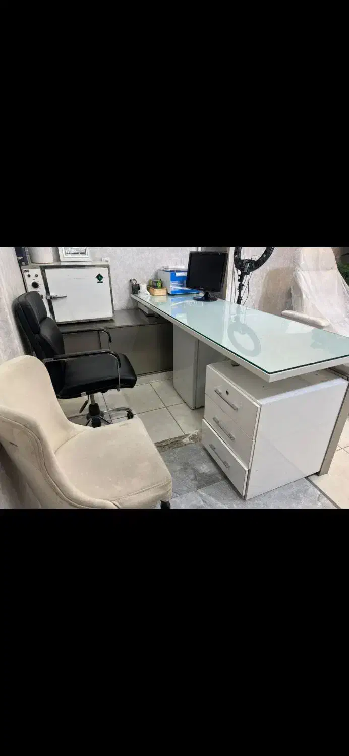 میز مدیریتی یا منشی|دفتر کار|تهران, شهرک فردوس (حسینی)|دیوار