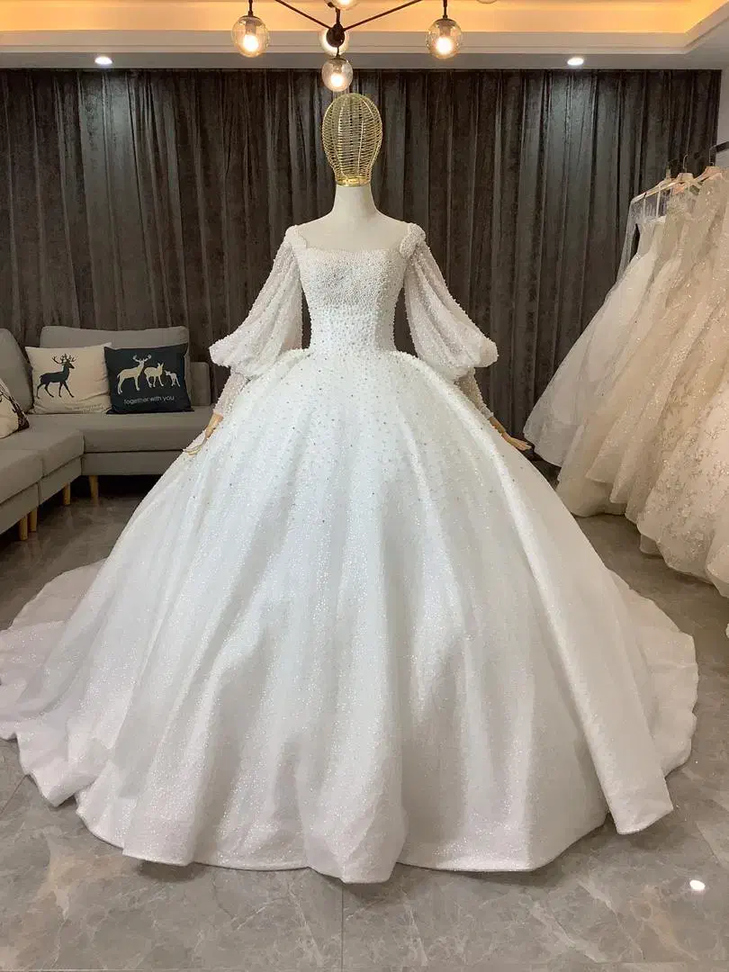 لباس عروس|لباس|کرج, ساماندهی|دیوار