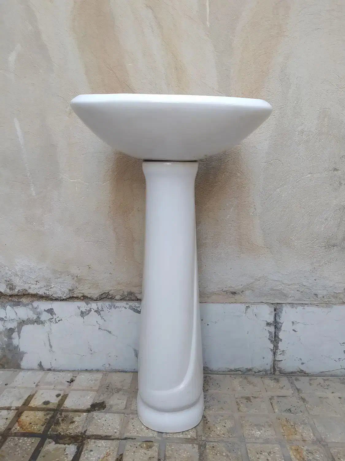 روشویی با پایه|لوازم سرویس بهداشتی|فولادشهر, A4|دیوار