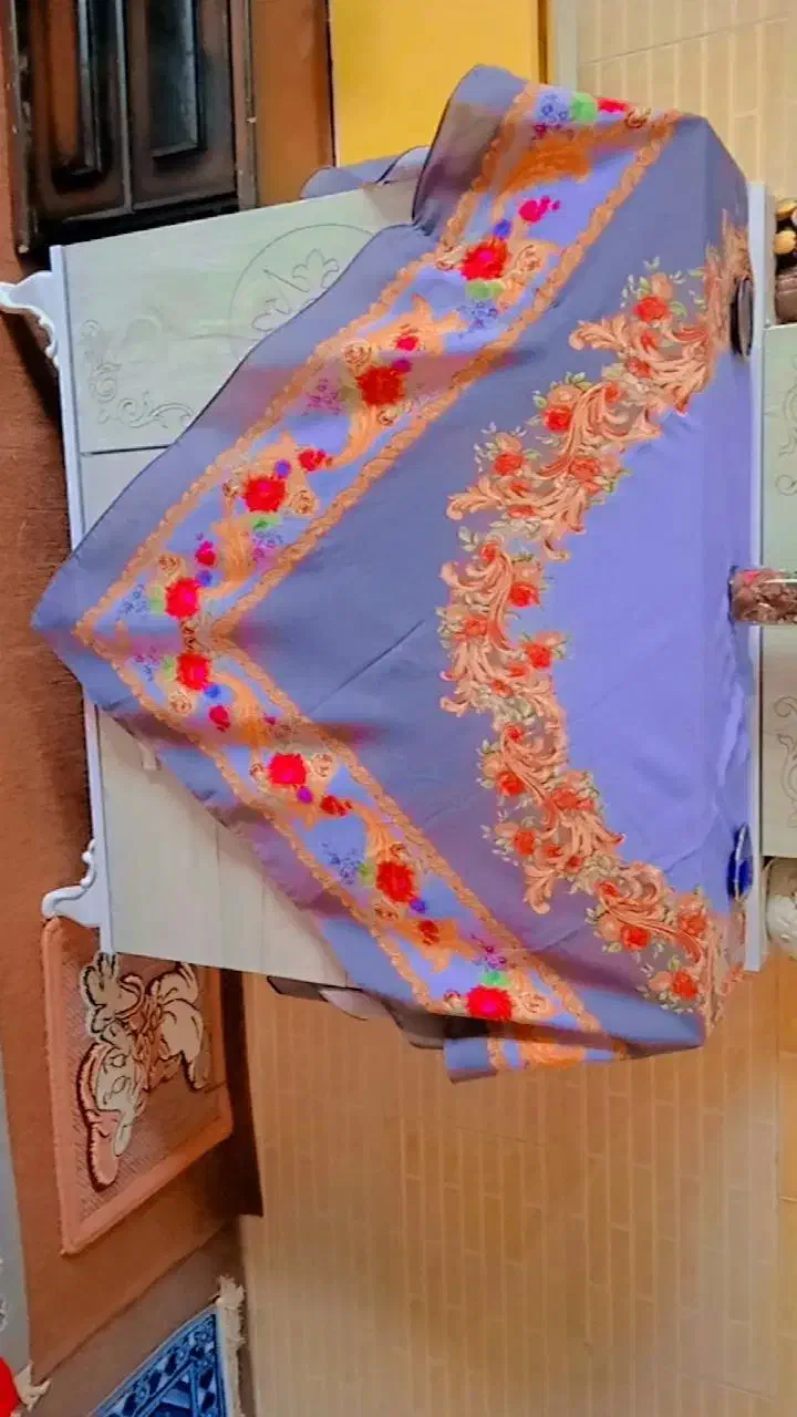 چارقد|لباس|کلاله, |دیوار