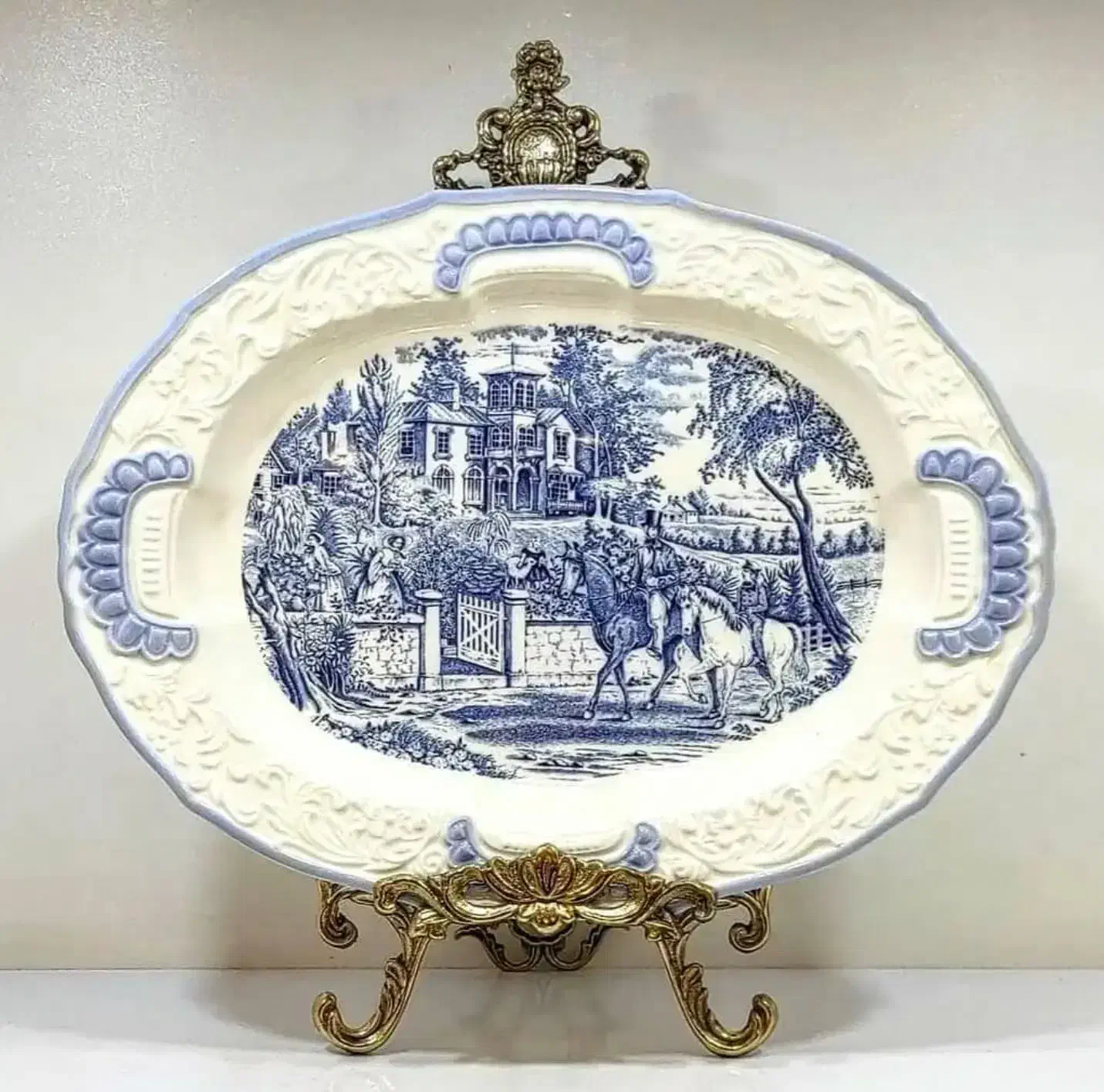 کمیاب عتیقه|ظروف سرو و پذیرایی|رشت, بلوار گیلان|دیوار