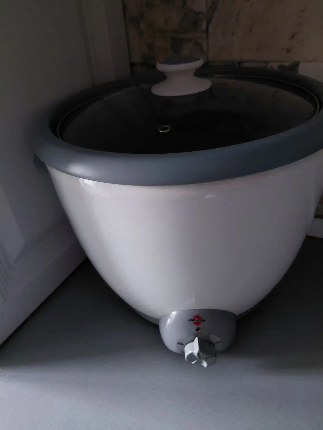 هواپز|سایر لوازم برقی|اندیشه, اندیشه فاز ۵|دیوار