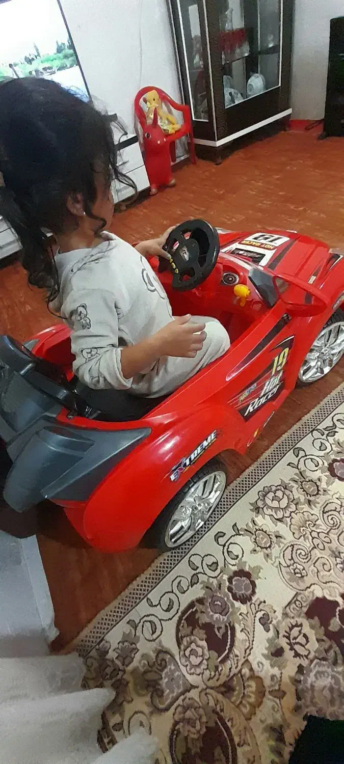 مک کویین ماشین شارژی درحدنو|اسباب‌بازی بچه|آزادشهر, |دیوار