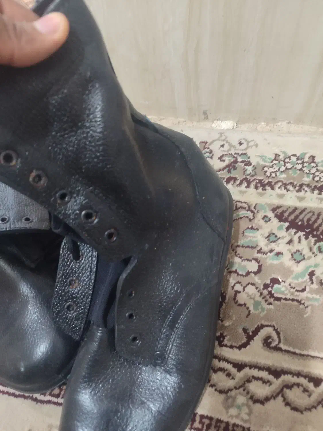 پوتین سربازی|کیف، کفش، کمربند|قشم, |دیوار