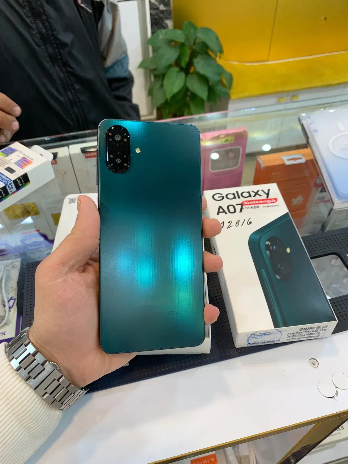 گوشی های سامسونگ|موبایل|بروجرد, |دیوار