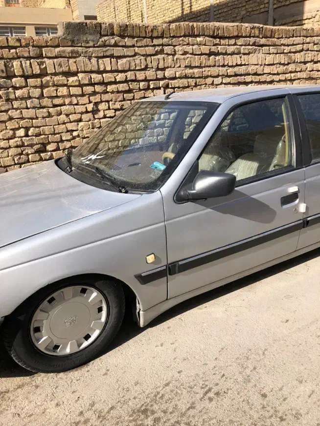 یک دستگاه خودرو پژو۴۰۵|خودرو سواری و وانت|حمیدیا, |دیوار