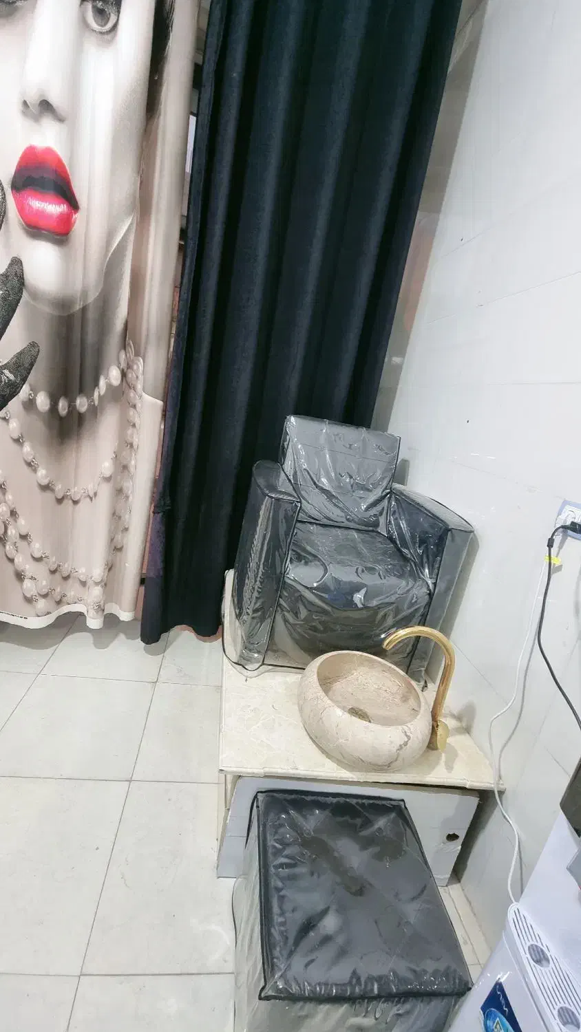 صندلی کفسابی آرایشگاه|آرایشگاه و سالنهای زیبایی|یاسوج, |دیوار