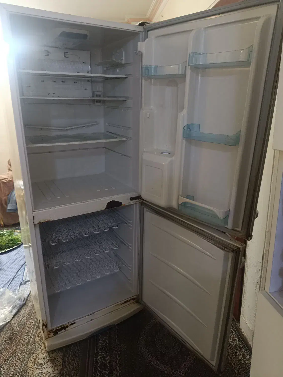 یخچال|یخچال و فریزر|تهران, گلچین|دیوار