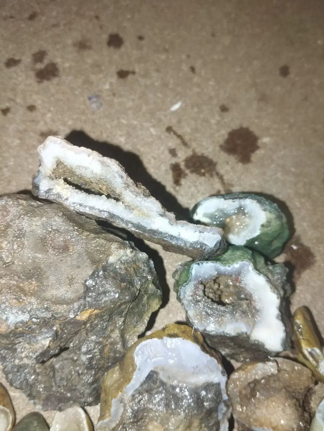 سنگ خام کیلویی|بدلیجات|کهریزک, |دیوار