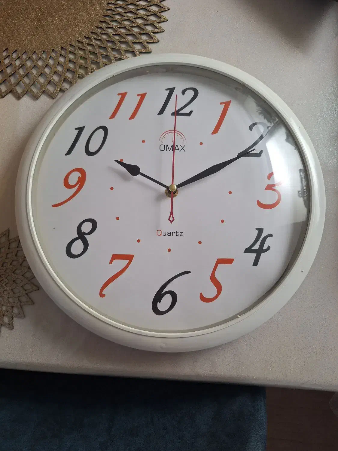 ساعت نو داخل جعبه|ساعت دیواری و تزئینی|تهران, جوادیه|دیوار