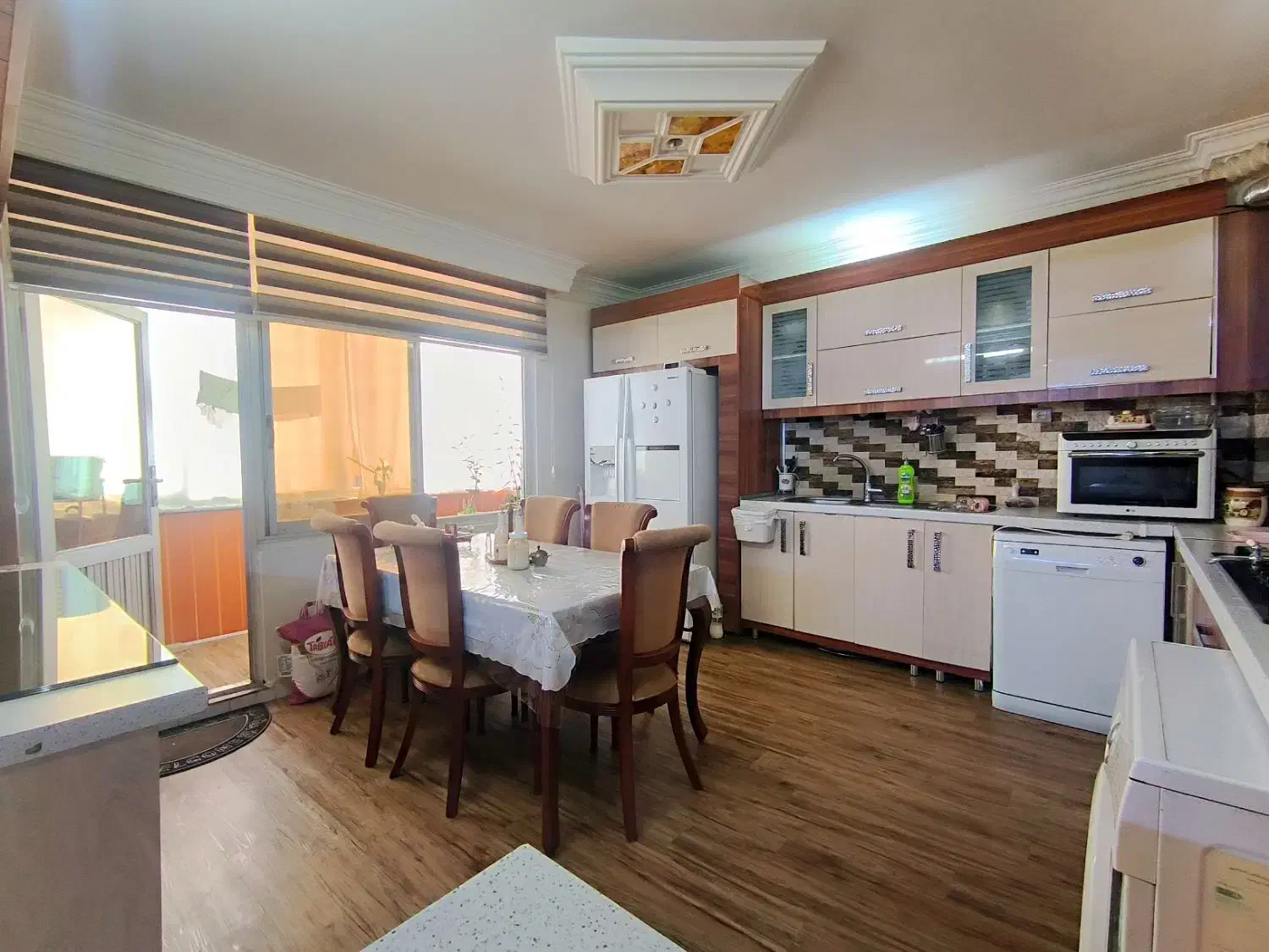 ۱۳۰متری تک واحدی روبه روی موج های ابی(اندیشه)|فروش آپارتمان|مشهد, حجاب (شهرک غرب)|دیوار