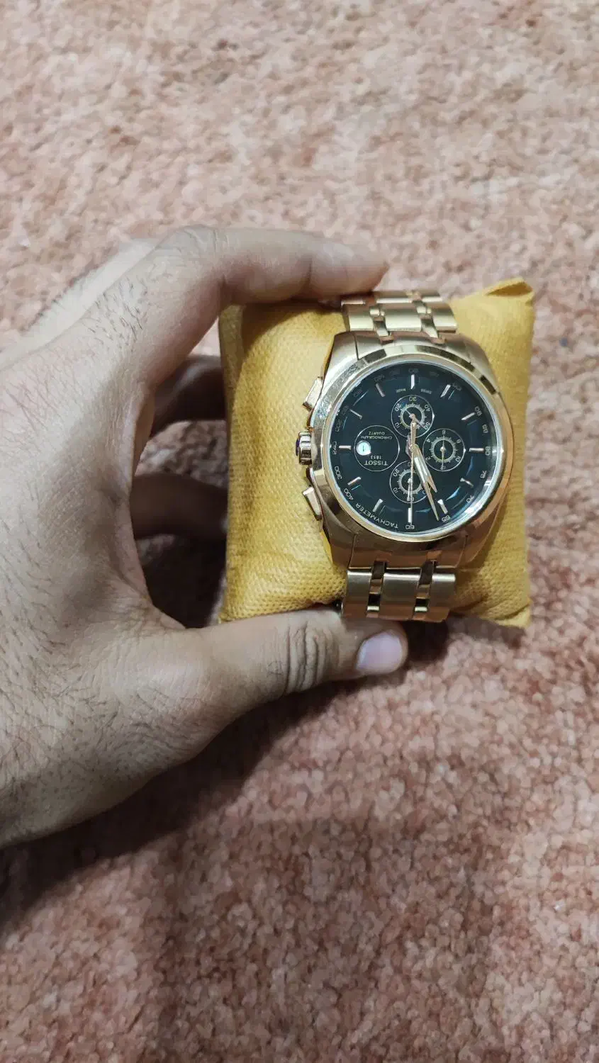 ساعت مچی برنز رنگ|ساعت|شوشتر, |دیوار