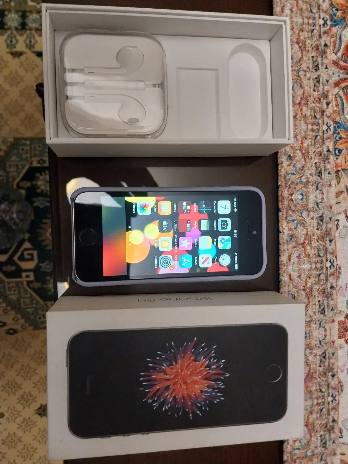 موبایل ایفون se 2017|موبایل|تهران, المهدی|دیوار