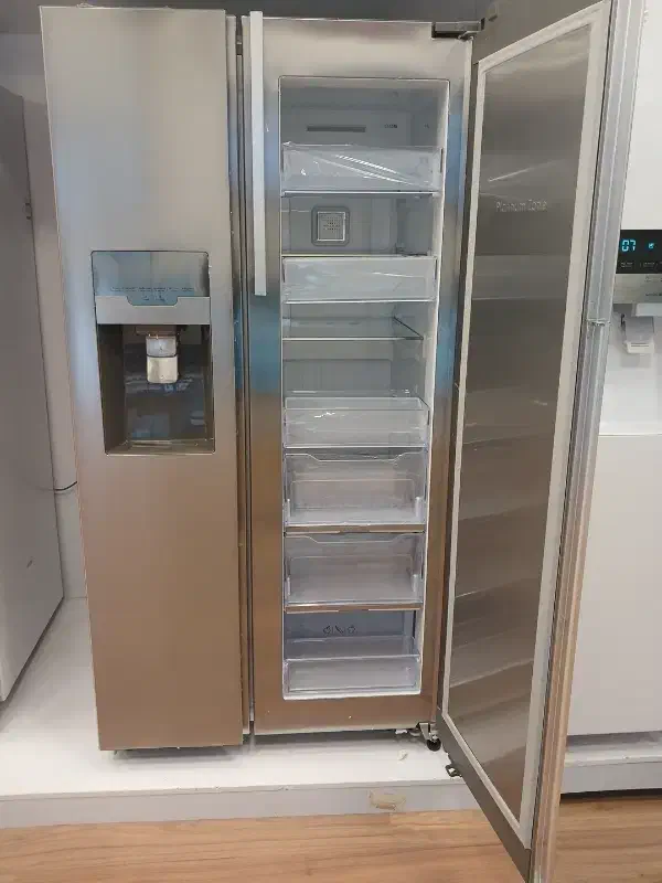 ساید گالری( ۳درب) اسنوا|یخچال و فریزر|یزد, |دیوار