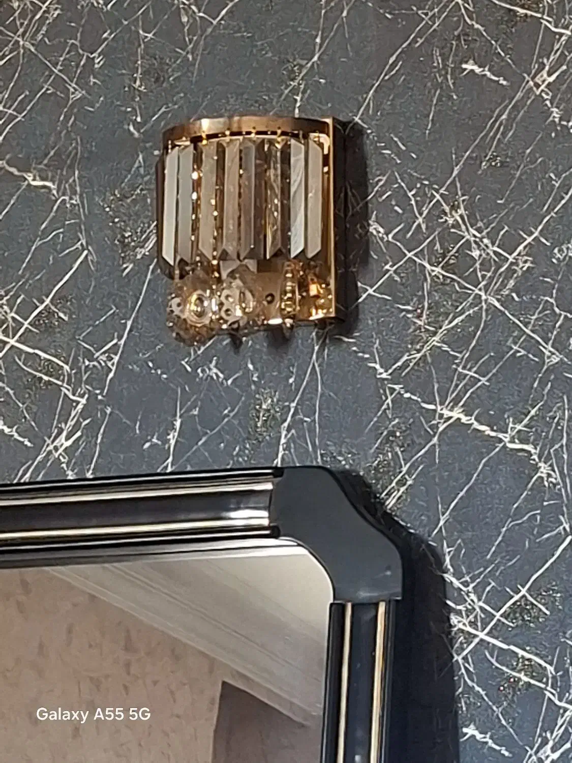 لوستر|لوستر و چراغ آویز|فردیس, فردیس|دیوار