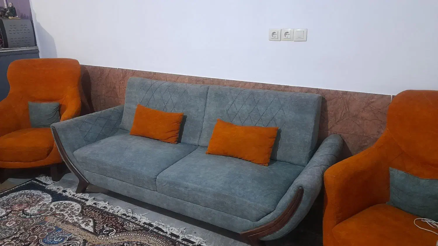 مبلمان|مبلمان خانگی و میز عسلی|شیراز, کفترک|دیوار