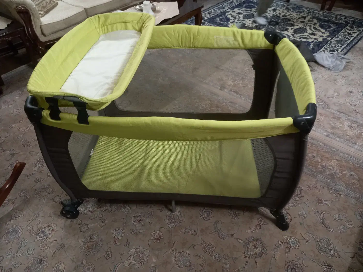 تخت پارک، روروک،صندلی غذا|تخت و صندلی بچه|مشهد, شهید مطهری|دیوار