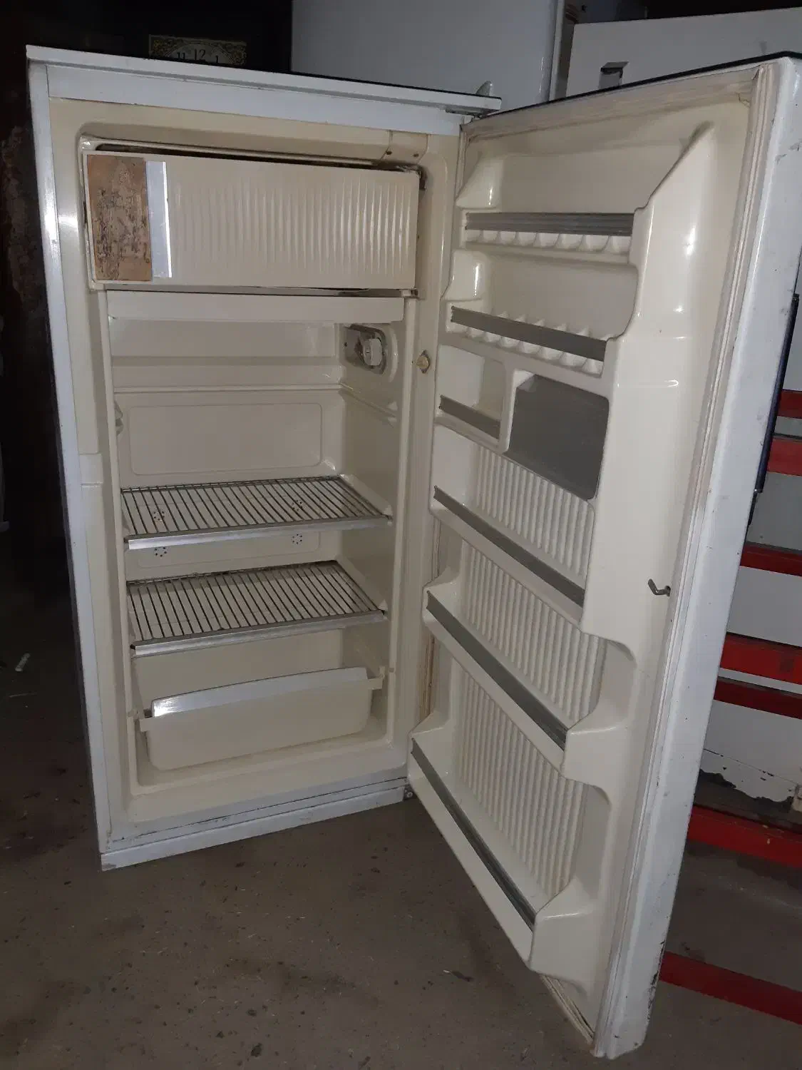 یخچال فریزر نقلی ارج مخصوص دانشجو و....|یخچال و فریزر|بروجرد, |دیوار