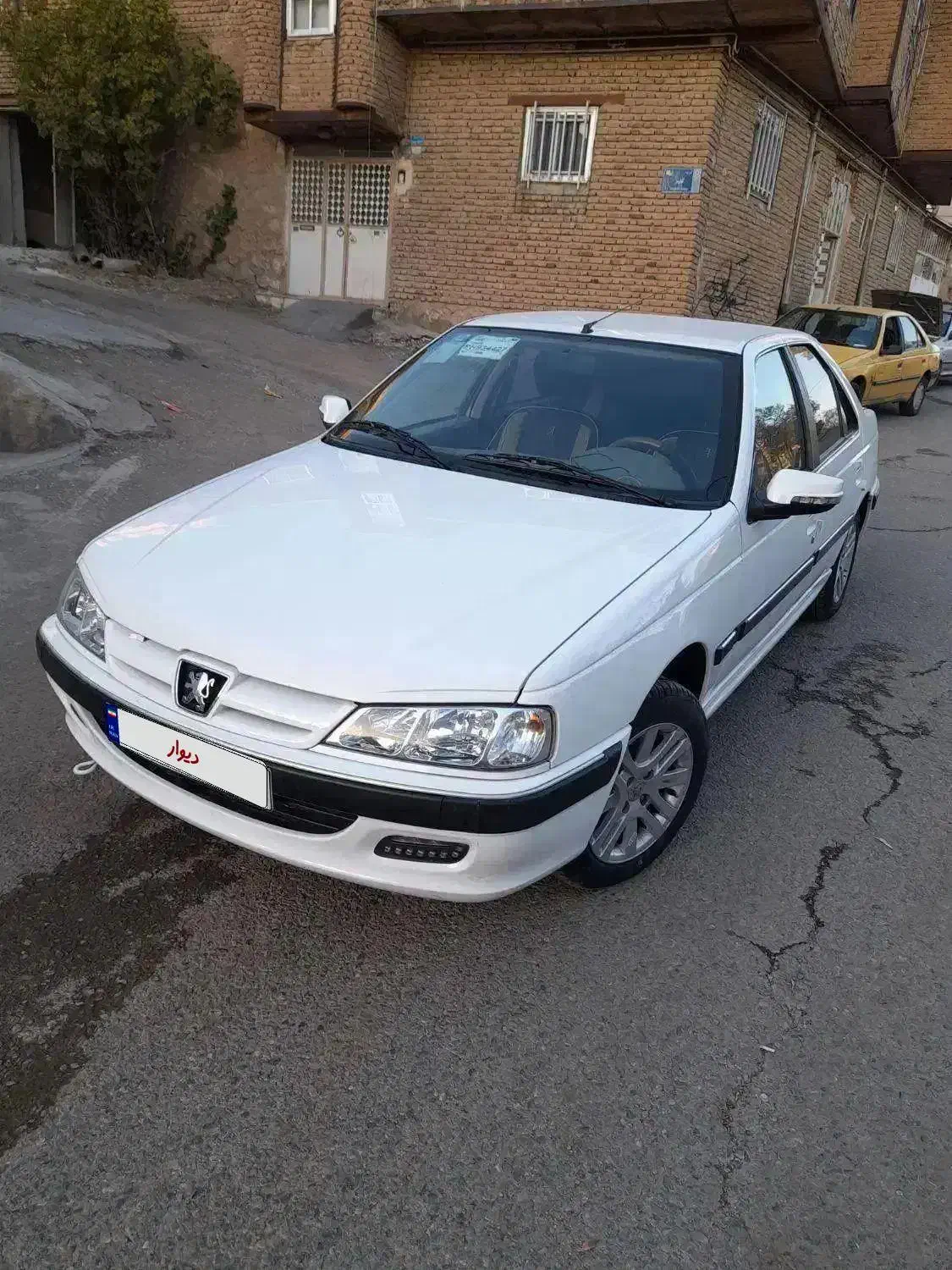 پژو پارس سفارشی   مدل ۱۴۰۲ دریچه سیمی|خودرو سواری و وانت|سقز, |دیوار