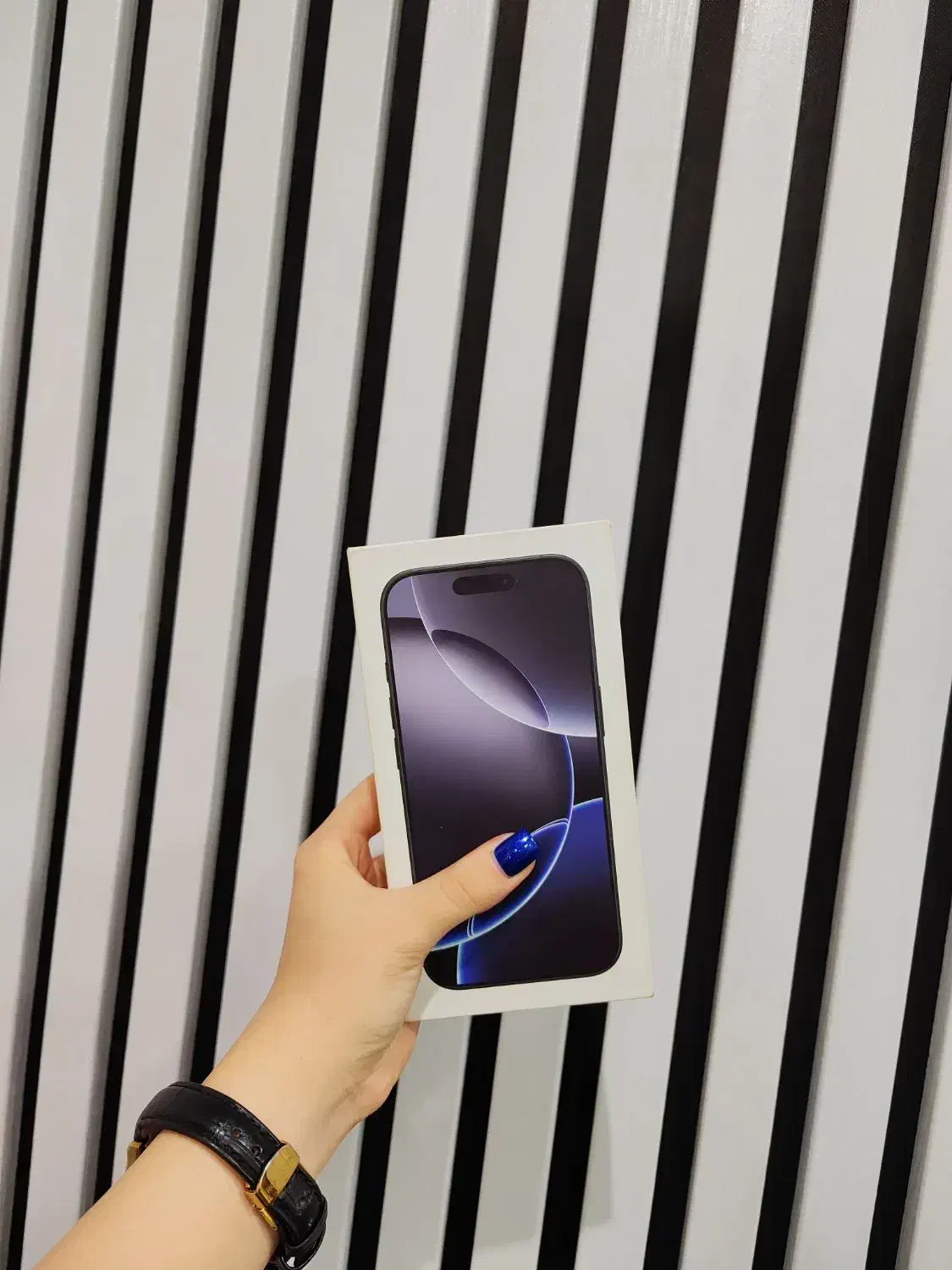 گوشی آیفون 16proآکبند با گارانتی پک اصلی نات اکتیو|موبایل|تهران, جمهوری|دیوار