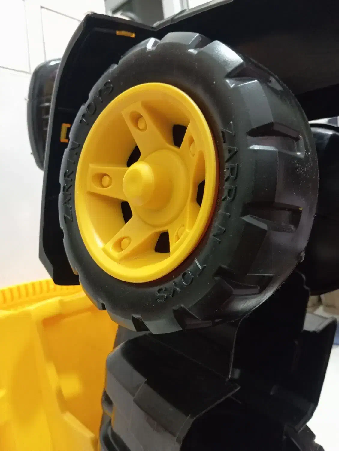 کامیون، سایز بزرگ.تاب جنس محکم|اسباببازی|تربتحیدریه, شهرک ولیعصر|دیوار